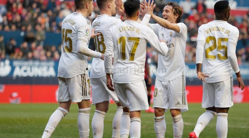 El Real Madrid vence en El Sadar